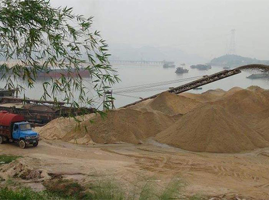 非法盜采河砂5000余方，涉案價值500萬！湖北一盜采河砂團伙被抓
